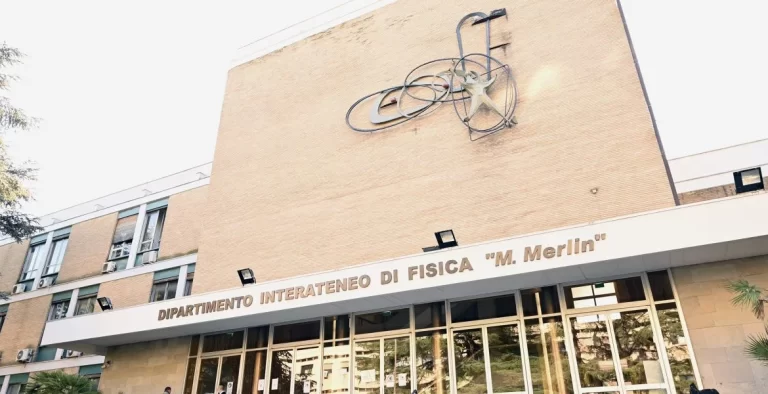 دانشکده ها و دپارتمان های دانشگاه پلی تکنیک باری ایتالیا